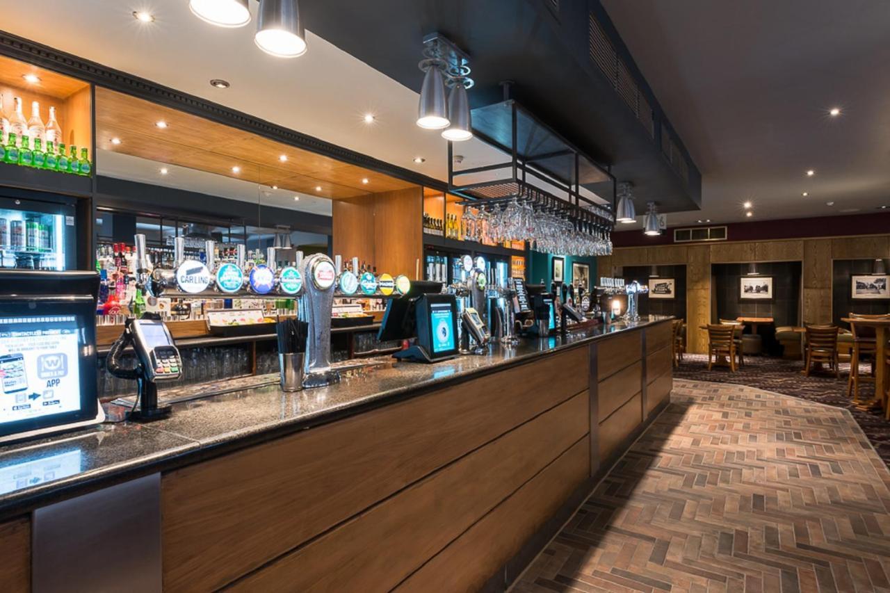 Admiral Of The Humber Wetherspoon Kingston upon Hull Kültér fotó